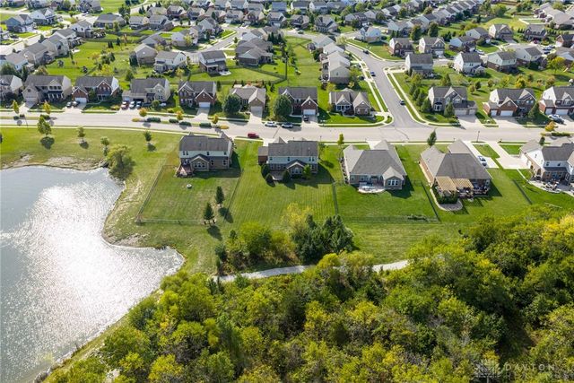 9734 Crooked Creek Drive, Clearcreek Twp, OH 45458