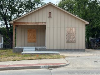 4216 S 25th West Avenue, Tulsa, OK 74107