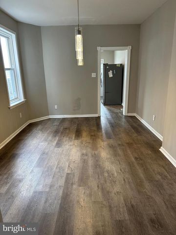 344 W PEARL ST, Burlington, NJ 08016