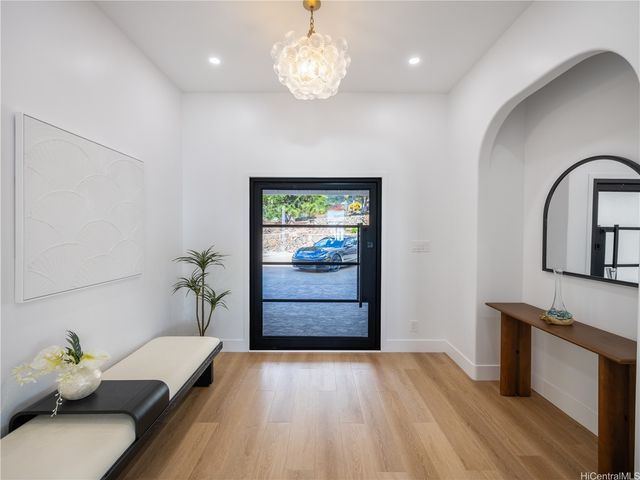 84-1060 Maunaolu Street, Waianae, HI 96792