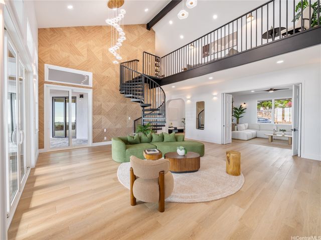 84-1060 Maunaolu Street, Waianae, HI 96792