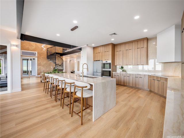 84-1060 Maunaolu Street, Waianae, HI 96792