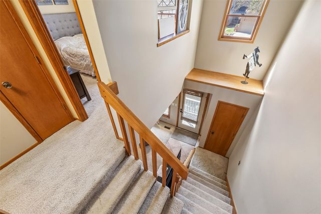 1070 50th Street 2C, West Des Moines, IA 50266