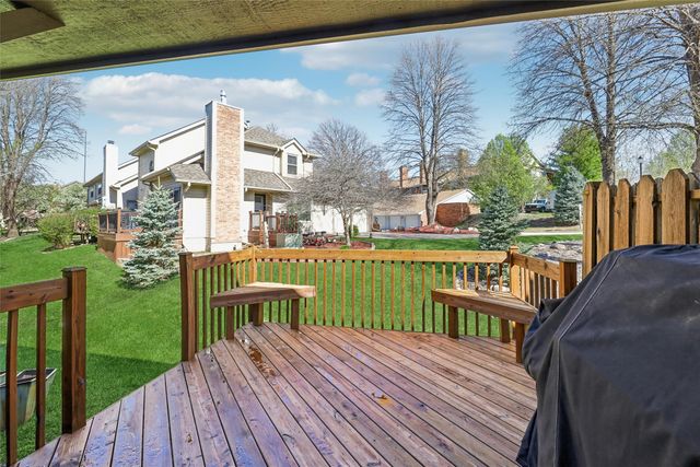 1070 50th Street 2C, West Des Moines, IA 50266