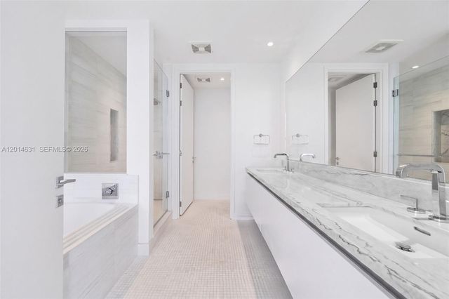 700 NE 26th Ter 2803, Miami, FL 33137