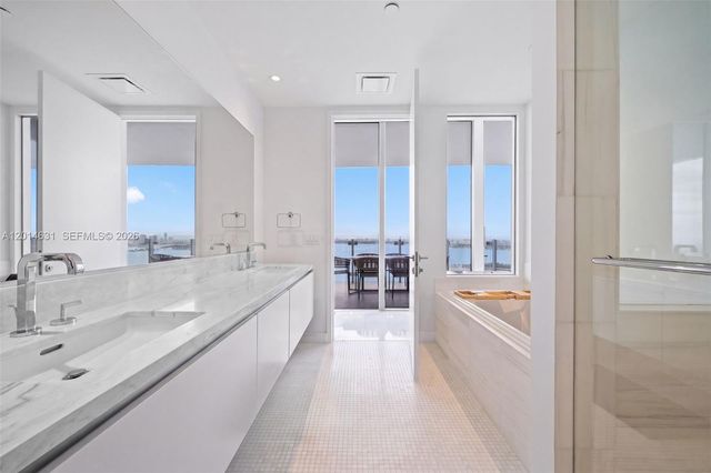 700 NE 26th Ter 2803, Miami, FL 33137