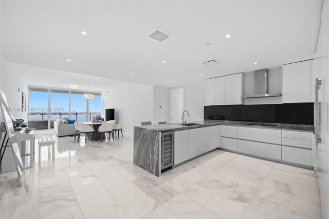 700 NE 26th Ter 2803, Miami, FL 33137