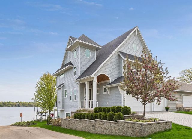 1748 Shorewood Lane, Mound, MN 55364