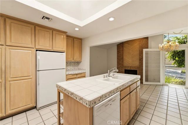 11345 Dona Lola Drive, Studio City, CA 91604
