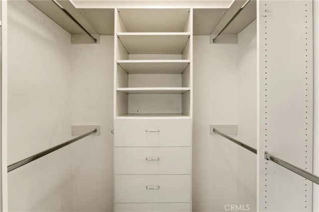 11345 Dona Lola Drive, Studio City, CA 91604