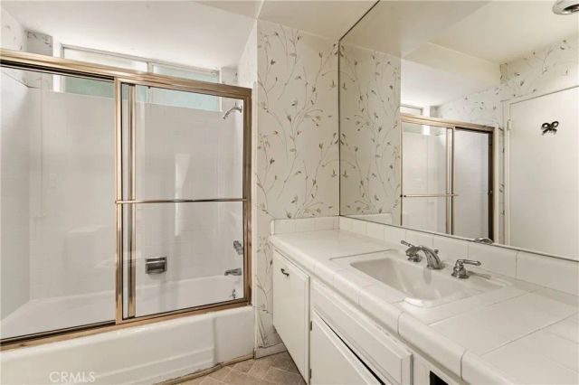 11345 Dona Lola Drive, Studio City, CA 91604