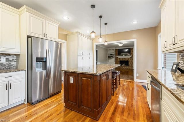 3240 Morningside DR, Chesapeake, VA 23321