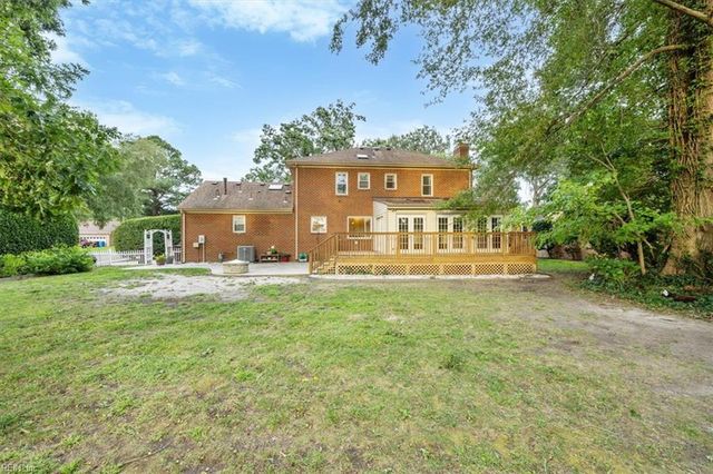 3240 Morningside DR, Chesapeake, VA 23321