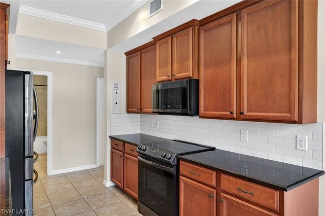 3782 Pino Vista WAY 1, Estero, FL 33928