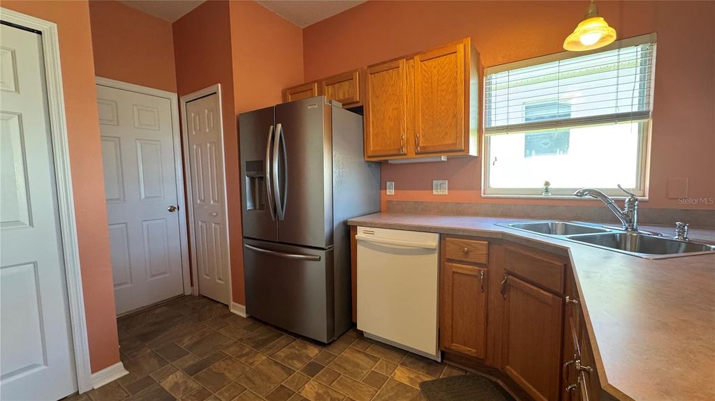 Image 22 of property listing at 5024 LONG MEADOW DRIVE, Leesburg, FL 34748