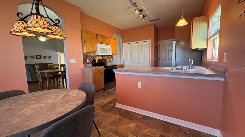 Image 26 of property listing at 5024 LONG MEADOW DRIVE, Leesburg, FL 34748