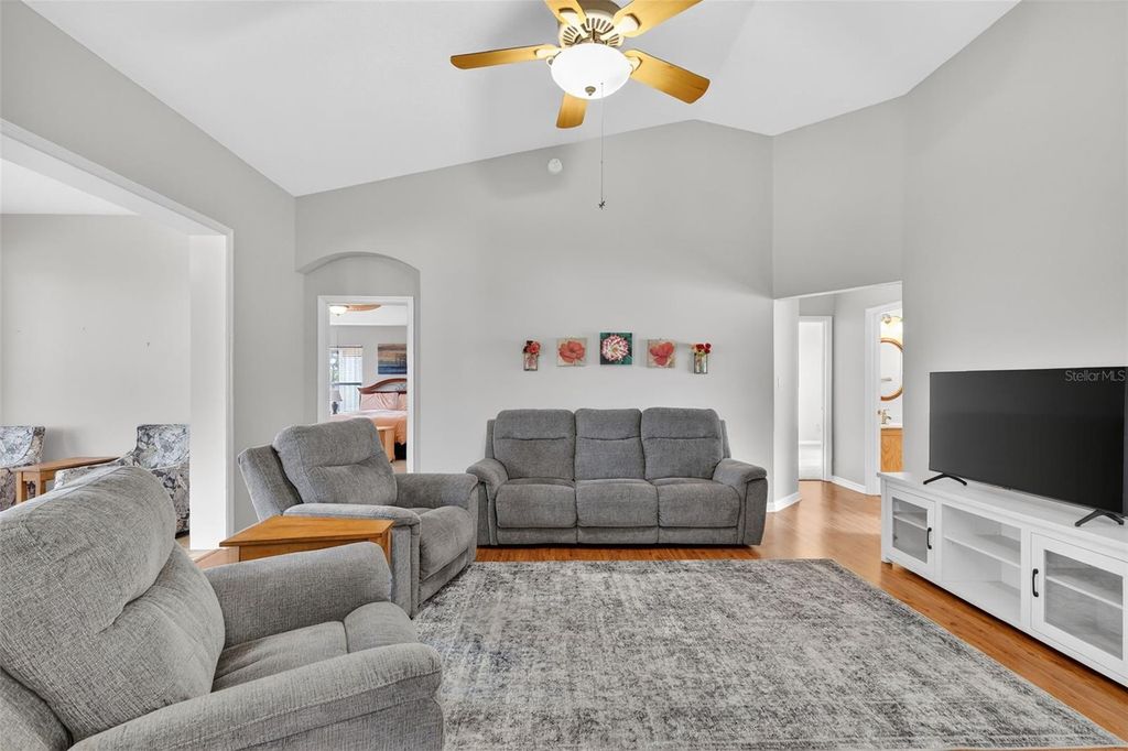 Image 38 of property listing at 5024 LONG MEADOW DRIVE, Leesburg, FL 34748