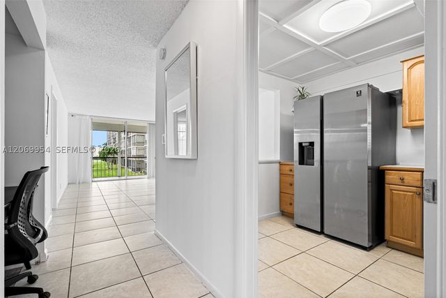 8900 Washington Blvd 205, Pembroke Pines, FL 33025