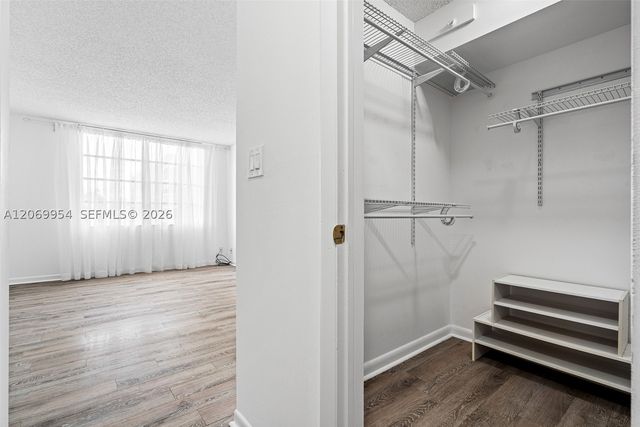 8900 Washington Blvd 205, Pembroke Pines, FL 33025