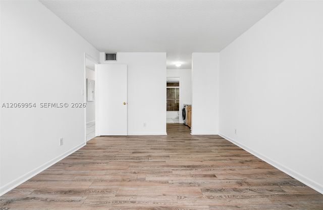 8900 Washington Blvd 205, Pembroke Pines, FL 33025