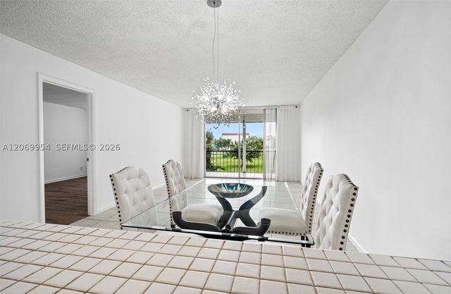 8900 Washington Blvd 205, Pembroke Pines, FL 33025