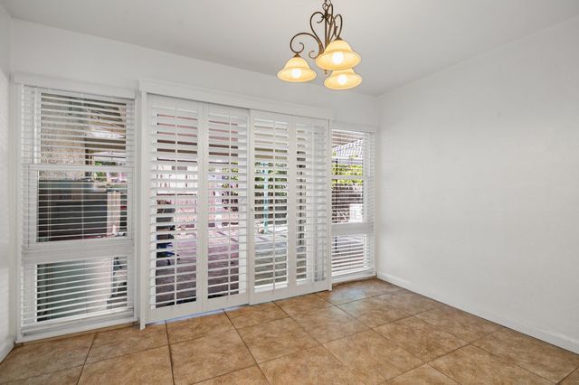 9713 Thornton Rd, Stockton, CA 95209