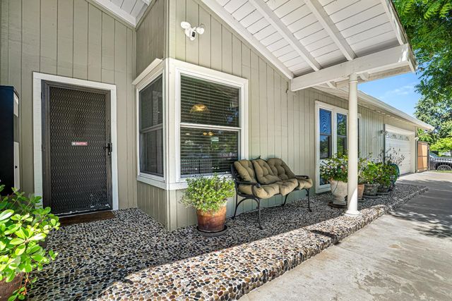 9713 Thornton Rd, Stockton, CA 95209