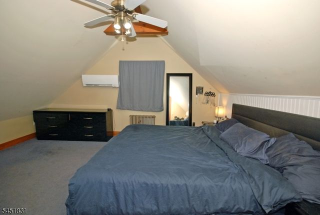 131 Weiss Ter, Raritan Boro, NJ 08869