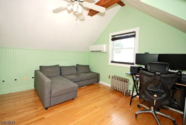 131 Weiss Ter, Raritan Boro, NJ 08869