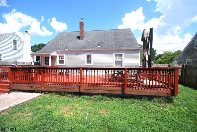 131 Weiss Ter, Raritan Boro, NJ 08869
