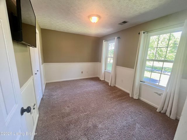 65 Cypress Dr, Elizabethtown, KY 42701