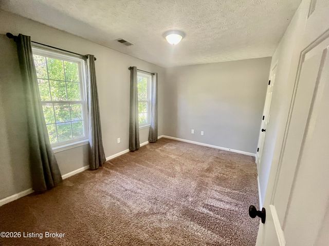 65 Cypress Dr, Elizabethtown, KY 42701