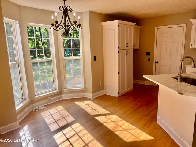 65 Cypress Dr, Elizabethtown, KY 42701