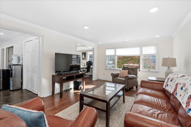 605 Wallis Road, Rye, NH 03870