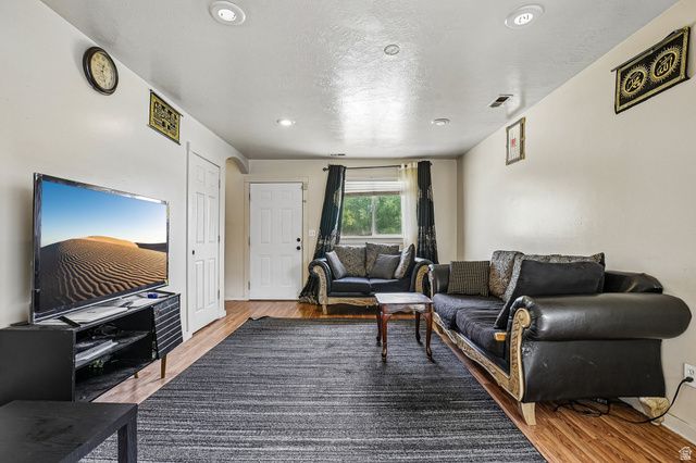 2919 W 2730 S, West Valley City, UT 84119