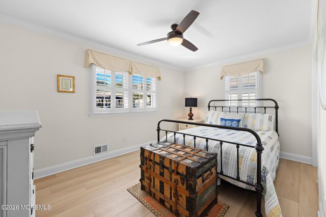 2717 Shady Glen Avenue, Point Pleasant, NJ 08742