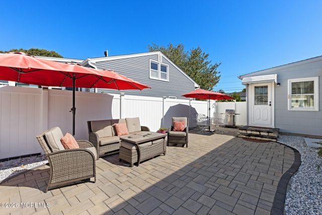 2717 Shady Glen Avenue, Point Pleasant, NJ 08742