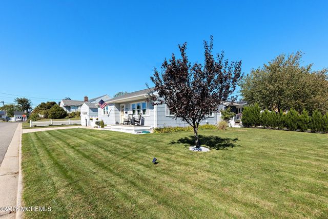 2717 Shady Glen Avenue, Point Pleasant, NJ 08742