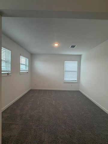 4727 Bay Vista Drive, Baytown, TX 77523