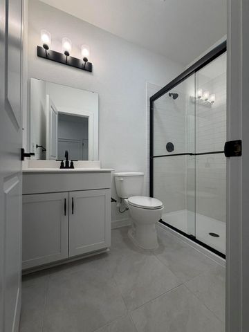 4727 Bay Vista Drive, Baytown, TX 77523