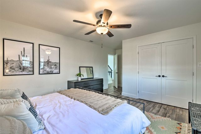 2444 S Lakeview Drive, Gordon, TX 76453