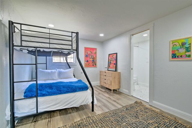 2444 S Lakeview Drive, Gordon, TX 76453