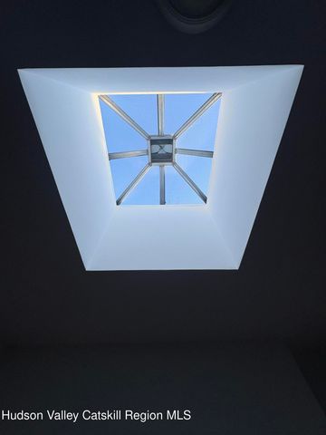 302 Wall Street 3rd Fl, Kingston, NY 12401