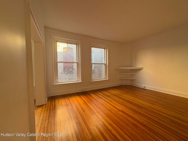 302 Wall Street 3rd Fl, Kingston, NY 12401