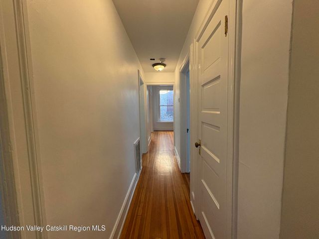 302 Wall Street 3rd Fl, Kingston, NY 12401