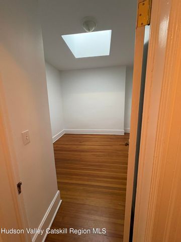 302 Wall Street 3rd Fl, Kingston, NY 12401