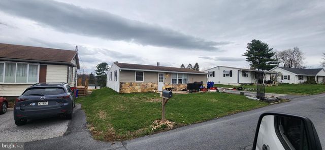13 FOREST AVENUE, Fayetteville, PA 17222