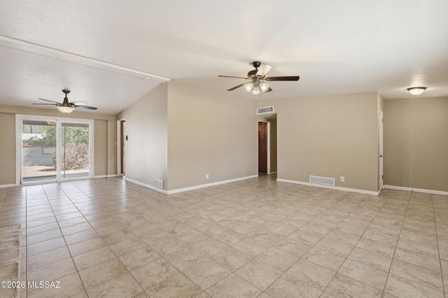 5221 E 4th Street, Tucson, AZ 85711