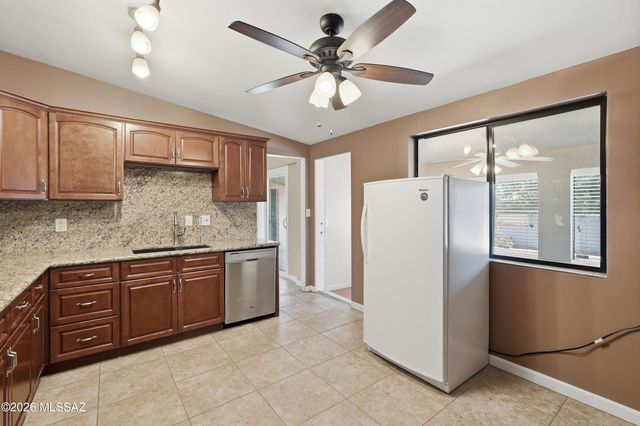 5221 E 4th Street, Tucson, AZ 85711