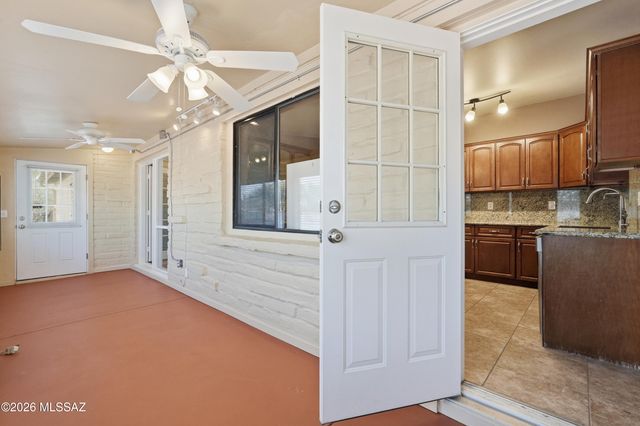 5221 E 4th Street, Tucson, AZ 85711